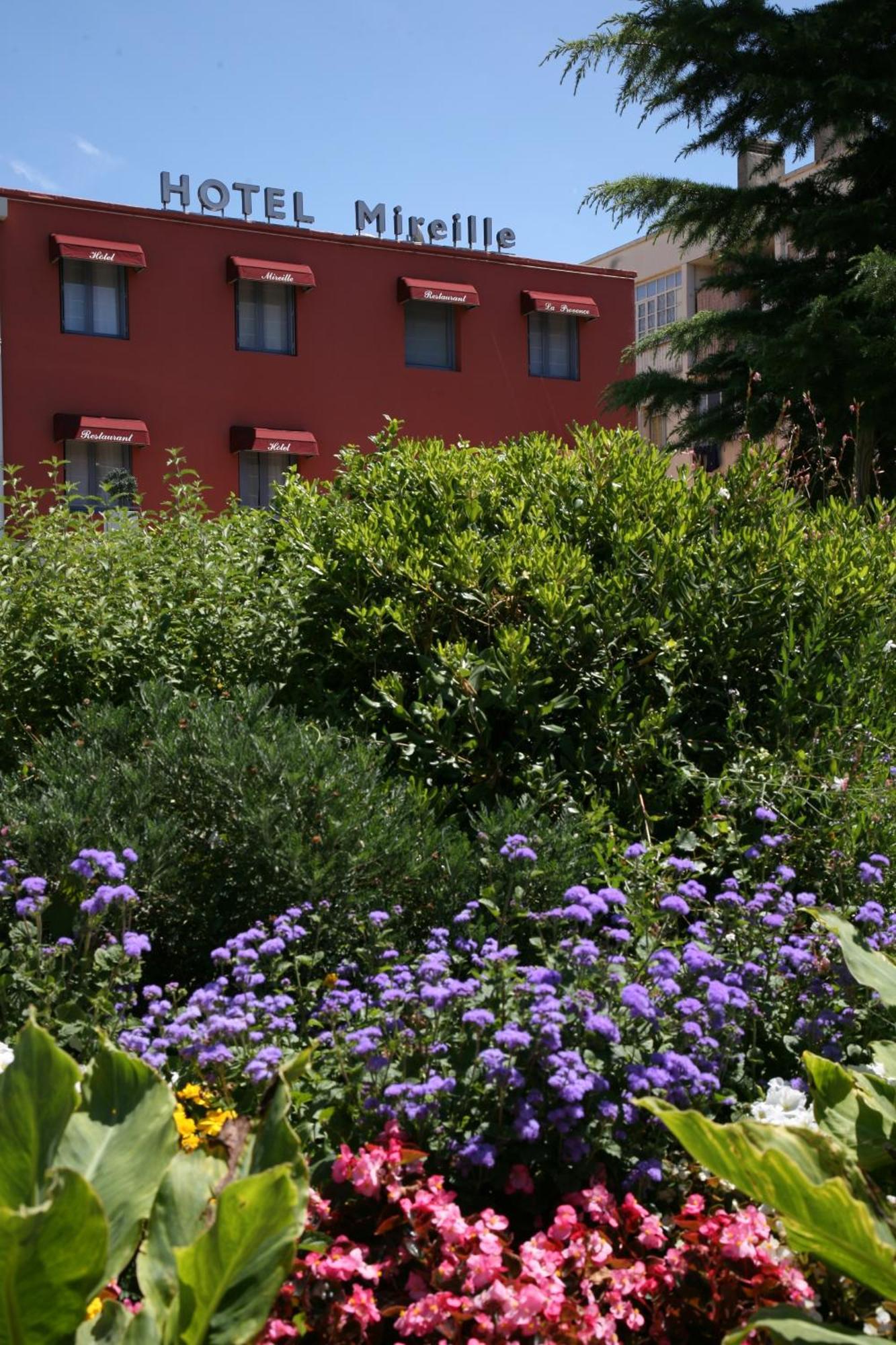 ארל Hotel Mireille מראה חיצוני תמונה