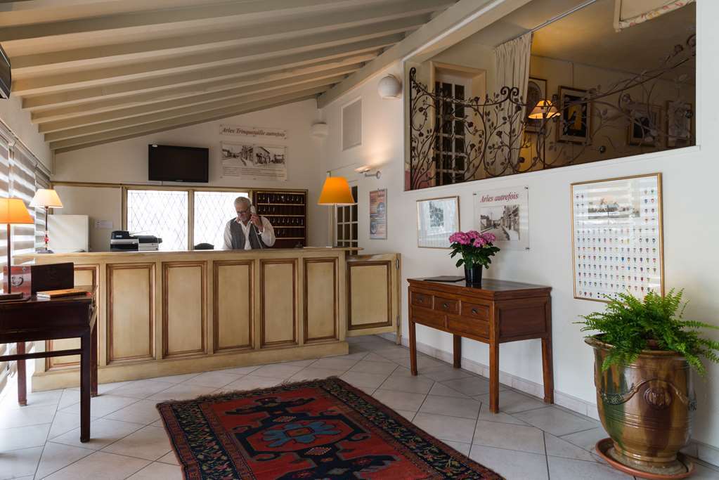 ארל Hotel Mireille מראה פנימי תמונה