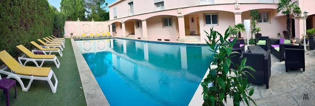 ארל Hotel Mireille מראה חיצוני תמונה