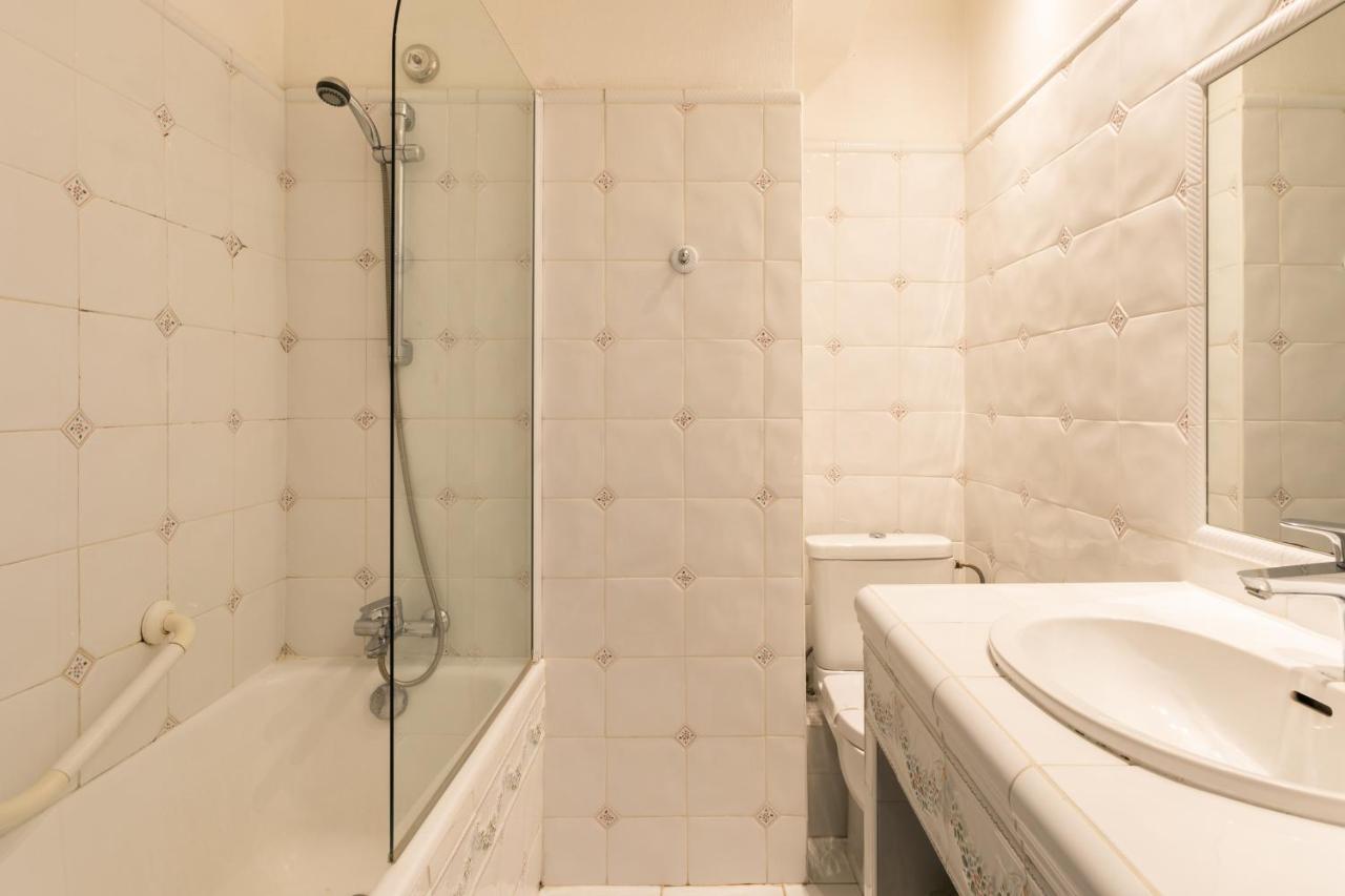 ארל Hotel Mireille מראה חיצוני תמונה