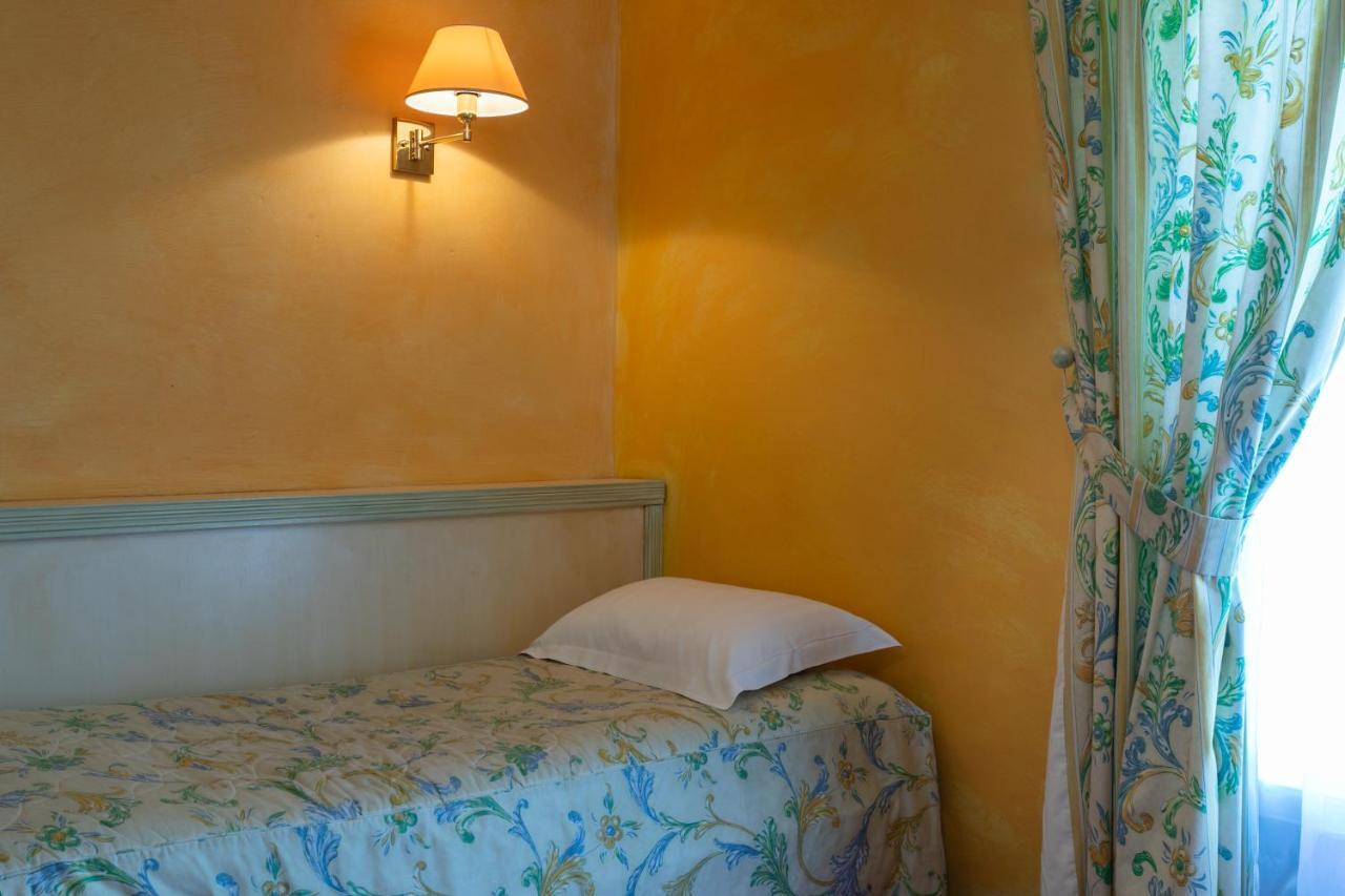 ארל Hotel Mireille מראה חיצוני תמונה